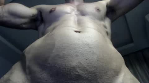 razorramon13 online show from December 22, 9:49 am