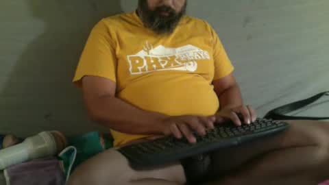 Snapshot of razumuhin chatting on December 31, 3:09 pm PLAYING COCK HERO online show from December 31, 3:09 pm