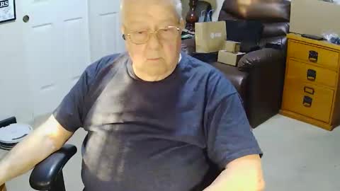 rb69er905364 online show from March 19, 1:33 am