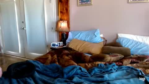 Snapshot of ready4aride2day chatting on January 18, 6:53 pm ready4aride2day online show from January 18, 6:53 pm