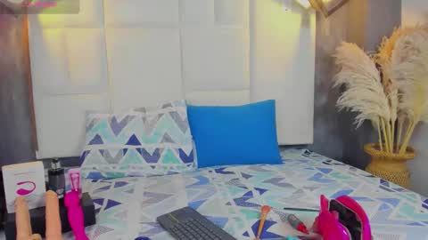 Cattleya Exposito  online show from October 7, 5:53 pm