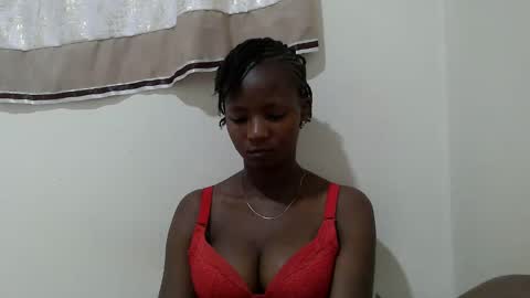 queen online show from November 7, 6:05 am