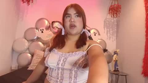 rebeca  online show from October 28, 1:34 pm