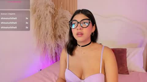 rebeca_taylor_ online show from April 24, 3:19 am