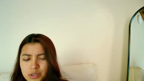 Snapshot of rebeca_williams_ chatting on February 18, 2:49 am Rebeca Williams online show from February 18, 2:49 am