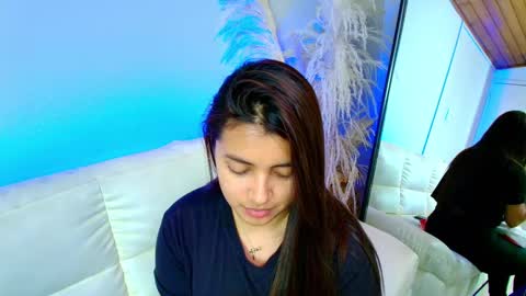 Snapshot of rebeca_williams_ chatting on February 26, 12:20 am Rebeca Williams online show from February 26, 12:20 am