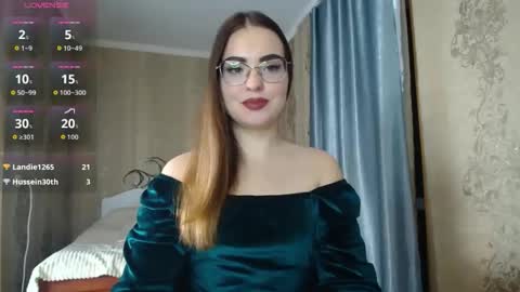 Rebecca online show from February 22, 6:32 pm