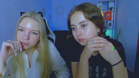 rebecca_smile_ online show from October 5, 12:24 pm