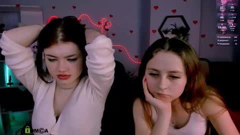 rebecca_smile_ online show from March 9, 5:28 pm