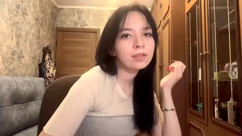 Sofia online show from December 5, 2:26 pm