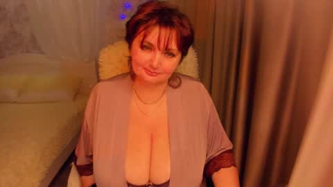 Snapshot of rebekkacharm chatting on February 18, 7:09 pm rebekkacharm online show from February 18, 7:09 pm