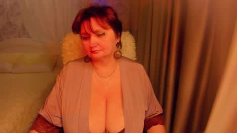 Snapshot of rebekkacharm chatting on February 18, 10:14 pm rebekkacharm online show from February 18, 10:14 pm
