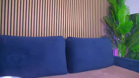 rebeldools online show from September 14, 7:21 am