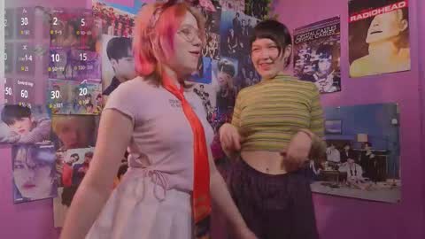 Lara online show from February 16, 9:46 pm