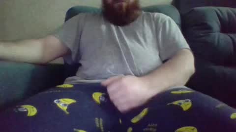 red_bearddd online show from February 22, 9:24 am