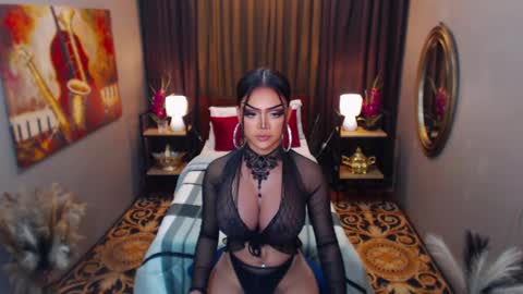 Snapshot of red_ivyy chatting on February 10, 7:38 pm AsianRedivy online show from February 10, 7:38 pm