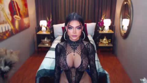 Snapshot of red_ivyy chatting on March 8, 11:05 am AsianRedivy online show from March 8, 11:05 am
