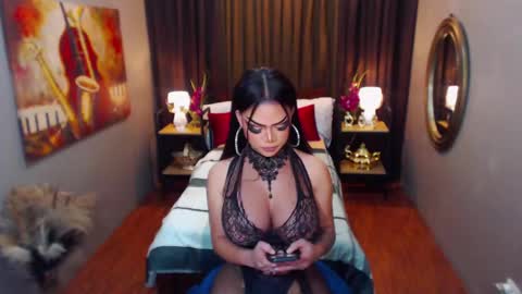 Snapshot of red_ivyy chatting on March 6, 2:18 pm AsianRedivy online show from March 6, 2:18 pm