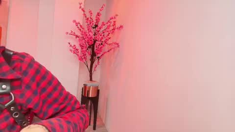 Res Moon online show from January 29, 1:16 am