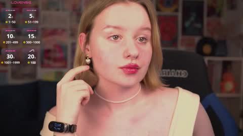 QUEEN OF EVIL online show from March 10, 8:39 am