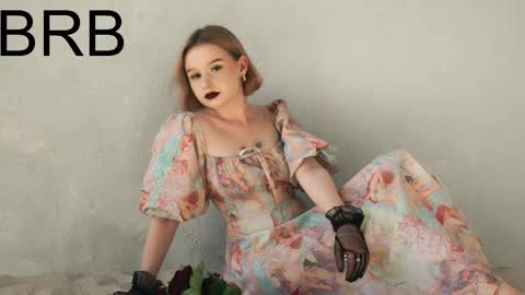 QUEEN OF EVIL online show from February 28, 5:26 am