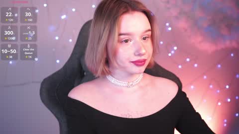 QUEEN OF EVIL online show from February 2, 5:48 pm