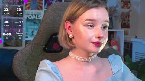 QUEEN OF EVIL online show from January 28, 11:28 pm