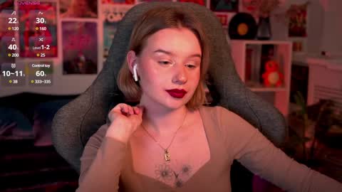 QUEEN OF EVIL online show from February 1, 12:51 am