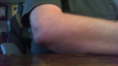 red_sea_bear online show from February 16, 5:59 am