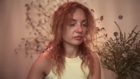 reddgirll online show from September 21, 7:29 pm