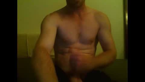 redfur_tigrrluvr online show from February 15, 12:43 pm