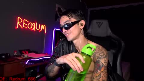 Red online show from September 20, 10:35 pm