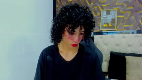 reed_kitty online show from November 26, 1:08 pm