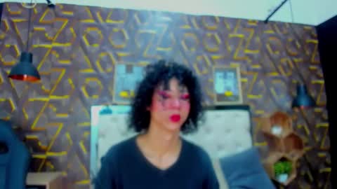 reed_kitty online show from November 19, 12:15 pm