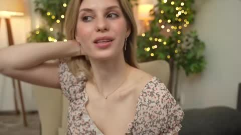 JessyinCherri yang online show from March 1, 1:18 pm