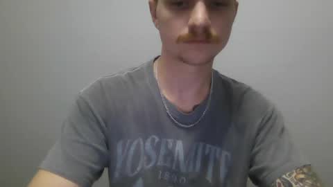 regularguy1997 online show from July 10, 6:51 am