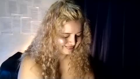 Tania Nixx online show from March 8, 5:59 am