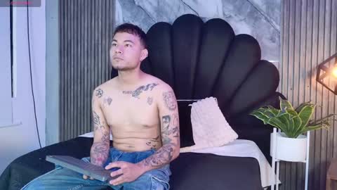 rei_x_daiki online show from April 25, 1:52 pm