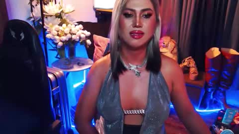 Red Ivy online show from March 28, 7:26 pm