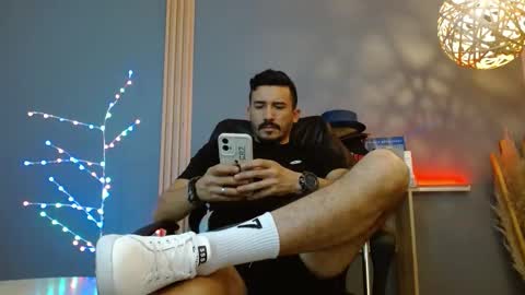   REIKO  online show from February 8, 7:28 pm