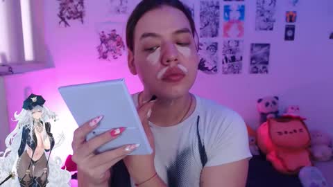 REIKO online show from December 16, 8:04 pm