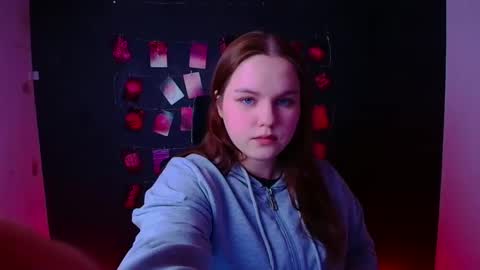 Reina online show from January 14, 12:46 pm