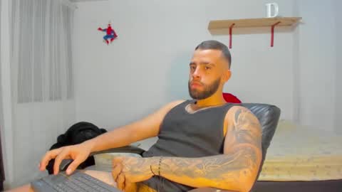 Rmy Steen online show from September 10, 1:17 am