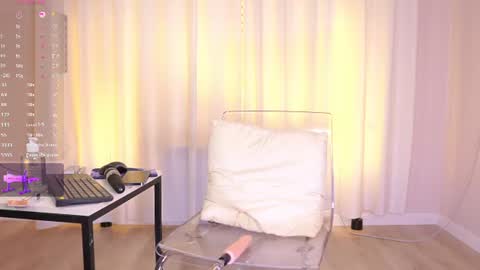 remyyfox online show from July 23, 1:41 pm
