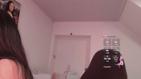 ren_yamashiro online show from December 9, 6:23 am