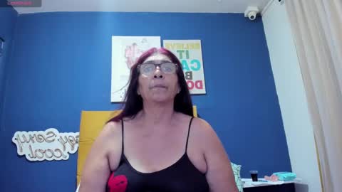 renata_milf_ online show from January 28, 11:38 am