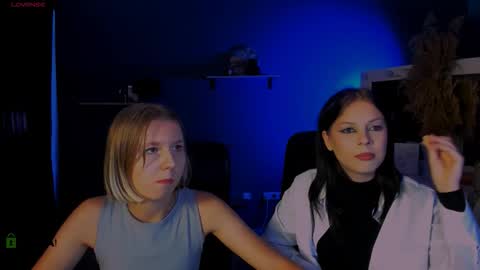 renata_sweety online show from September 14, 8:27 am