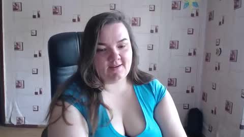Snapshot of renataoia chatting on February 25, 11:21 am renataoia online show from February 25, 11:21 am