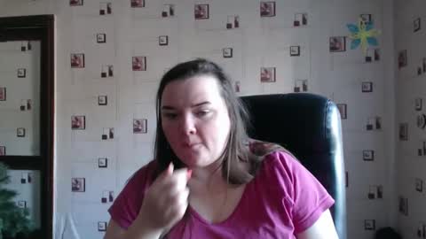 Snapshot of renataoia chatting on February 11, 11:31 am renataoia online show from February 11, 11:31 am