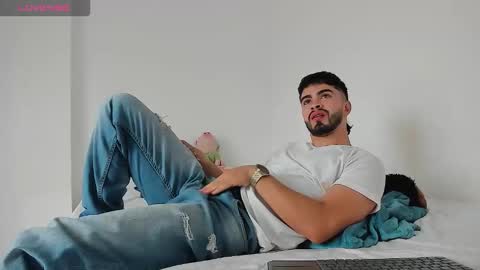 rendonass online show from October 26, 5:45 pm